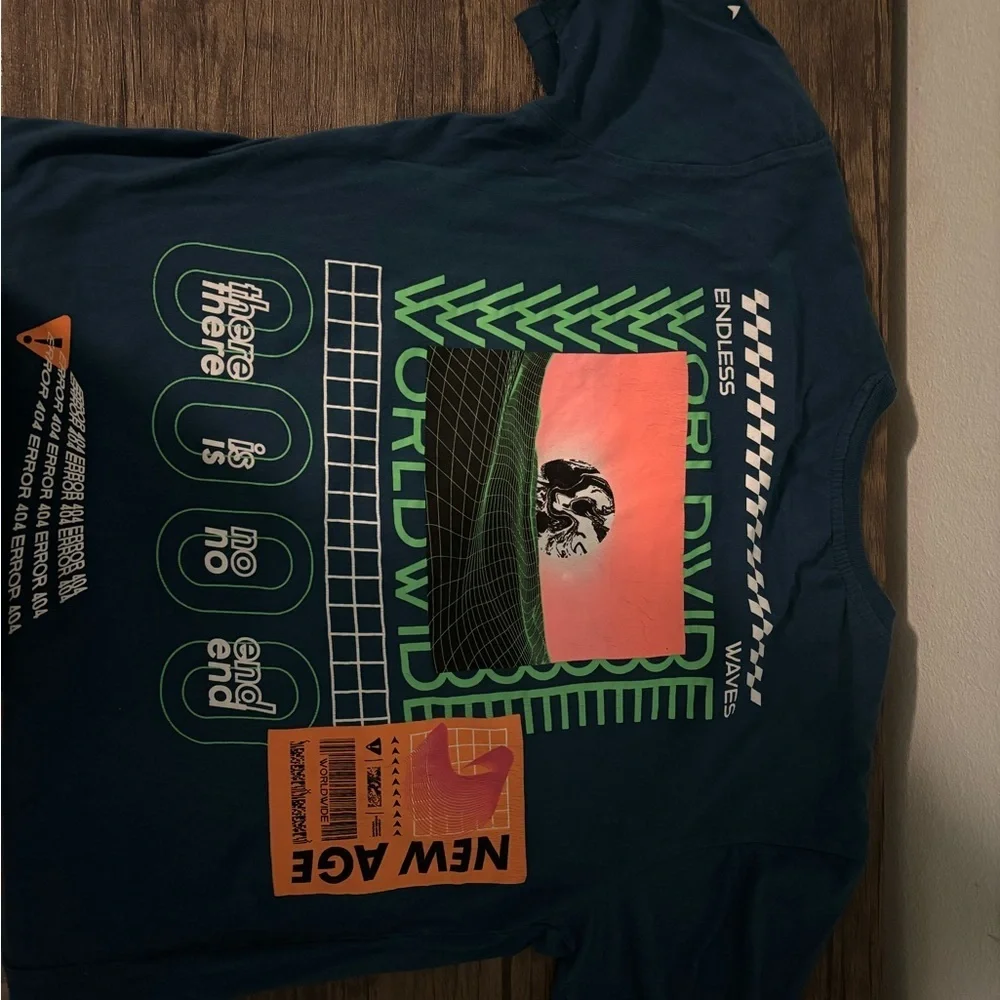 Brooklyn Cloth "New Age" Graphic Tee - Picture 4 of 4